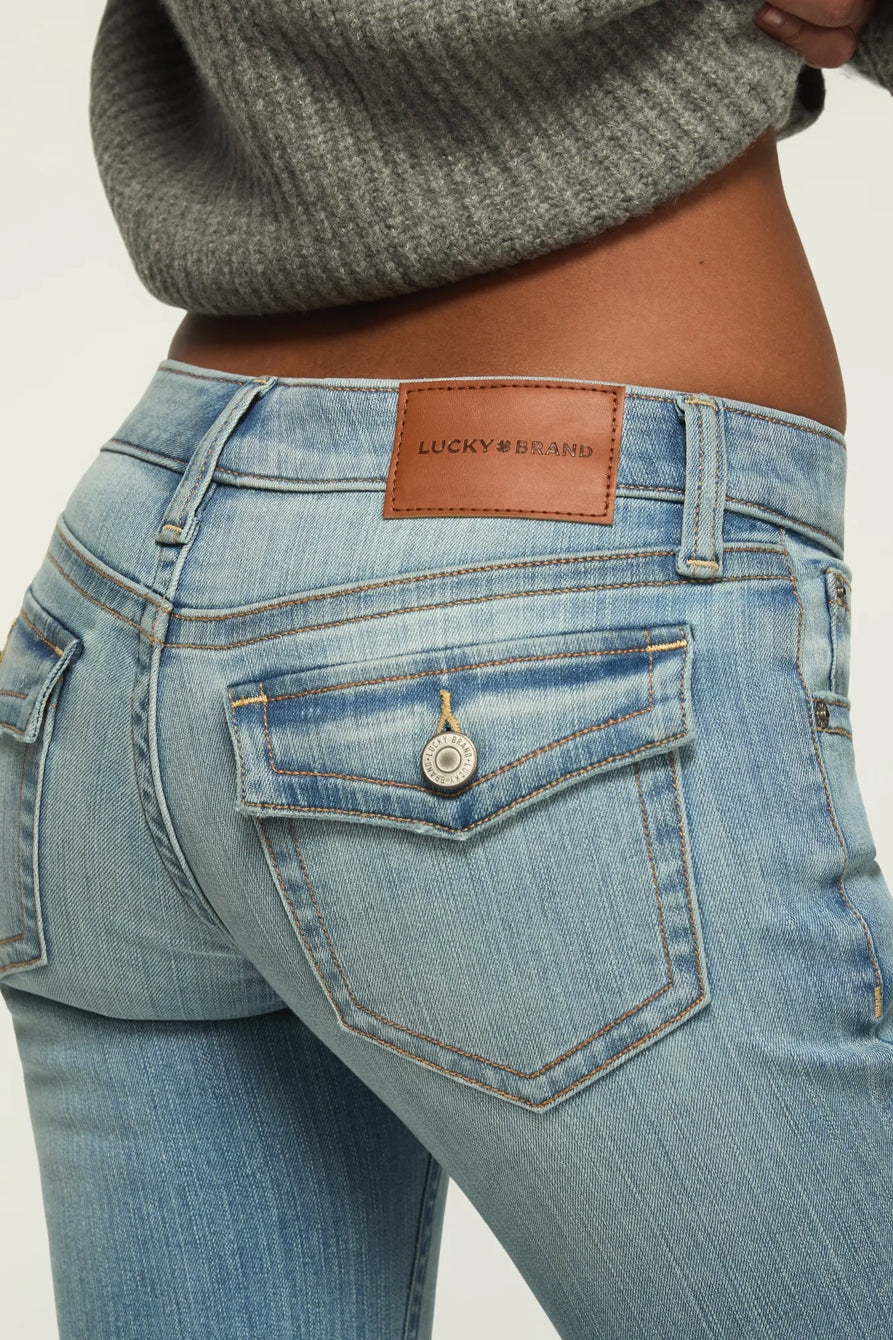 Lucky Brand Women's Low Rise Flare - Purity Wash - Image 4