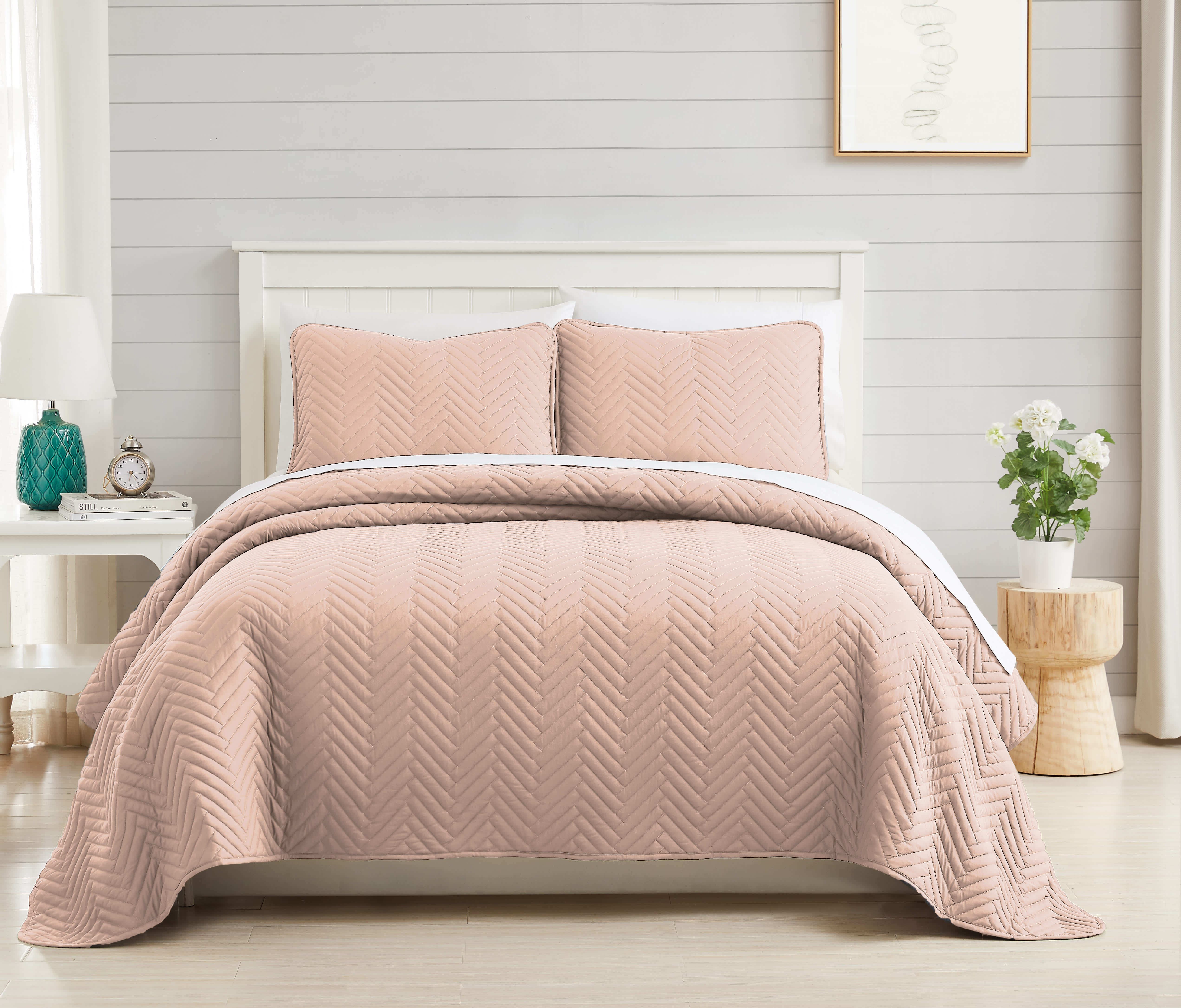 Southshore Fine Linens Chevron Oversized Quilt Set - Image 11
