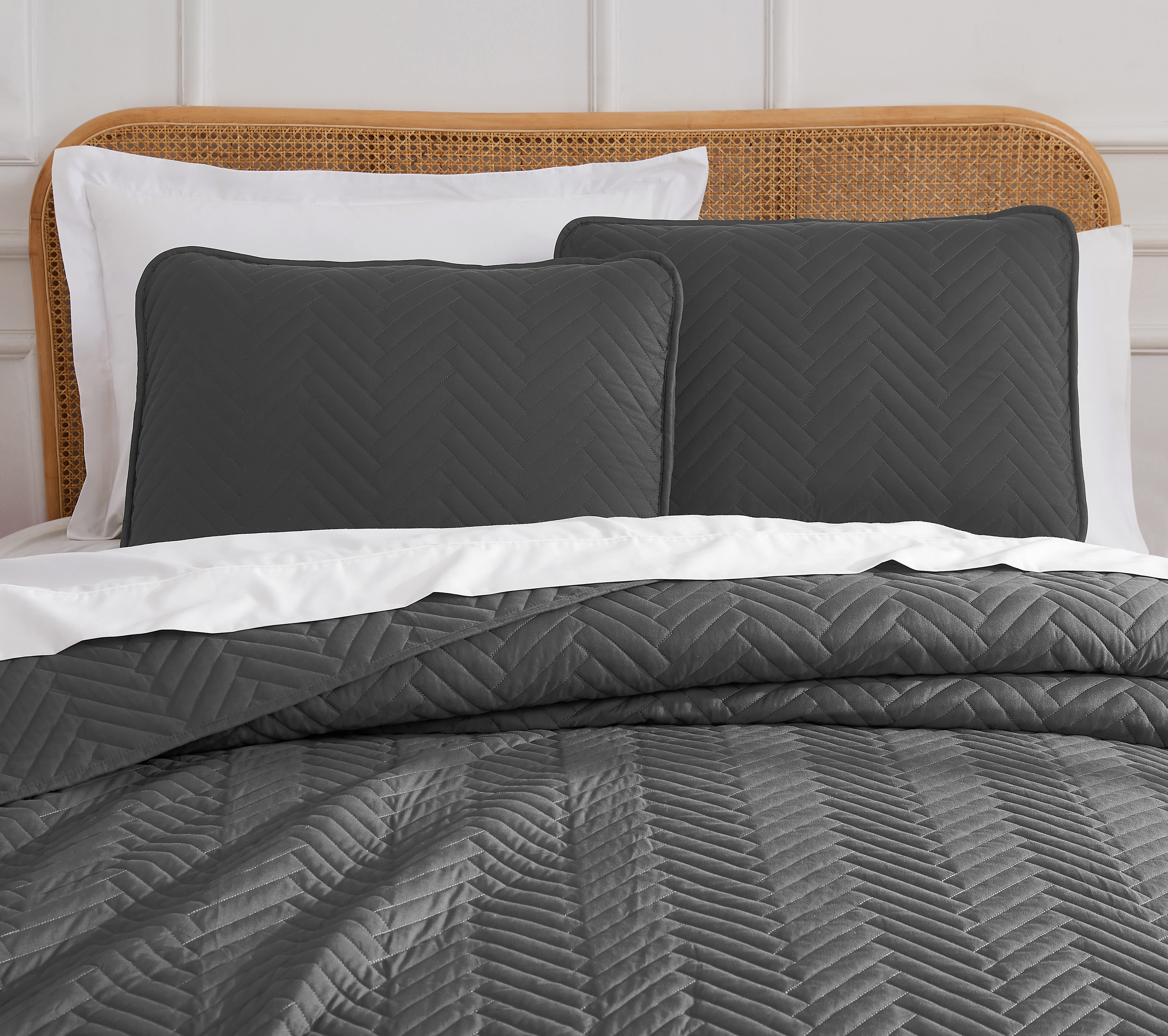 Southshore Fine Linens Chevron Oversized Quilt Set - Image 20