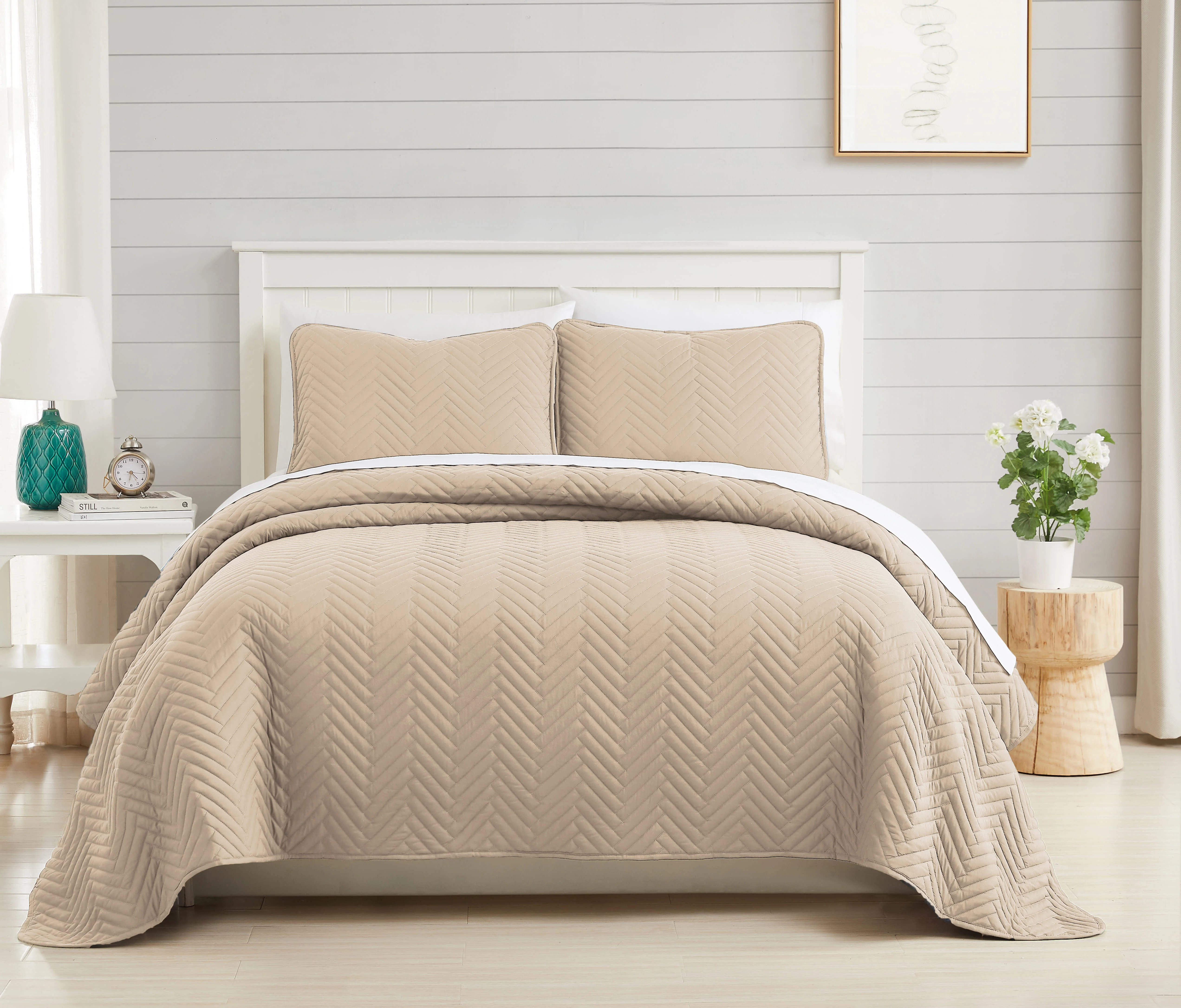 Southshore Fine Linens Chevron Oversized Quilt Set - Image 22