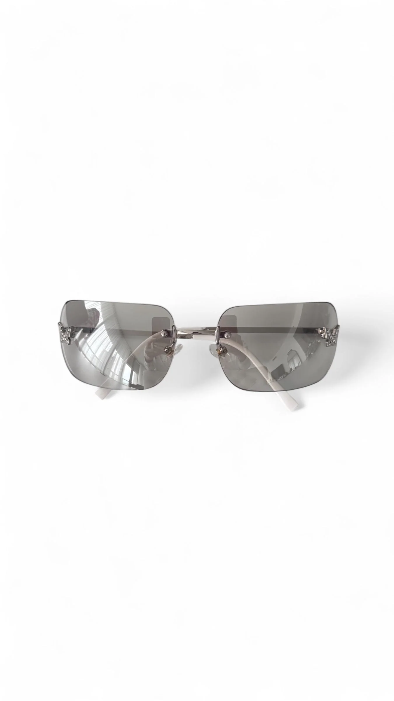 Papillon Purple Sunglasses - Image 19
