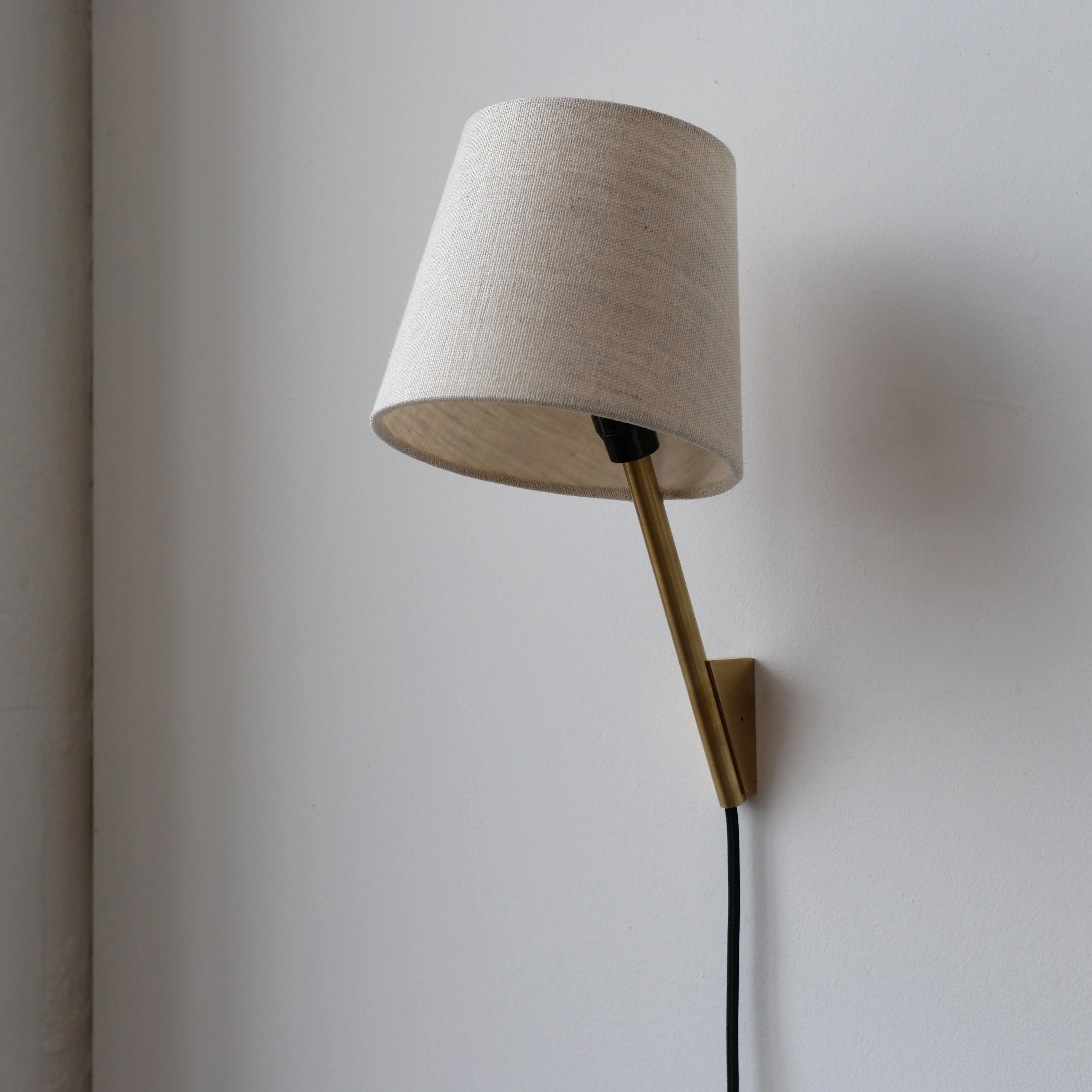 Tokyo Sconce - Image 4