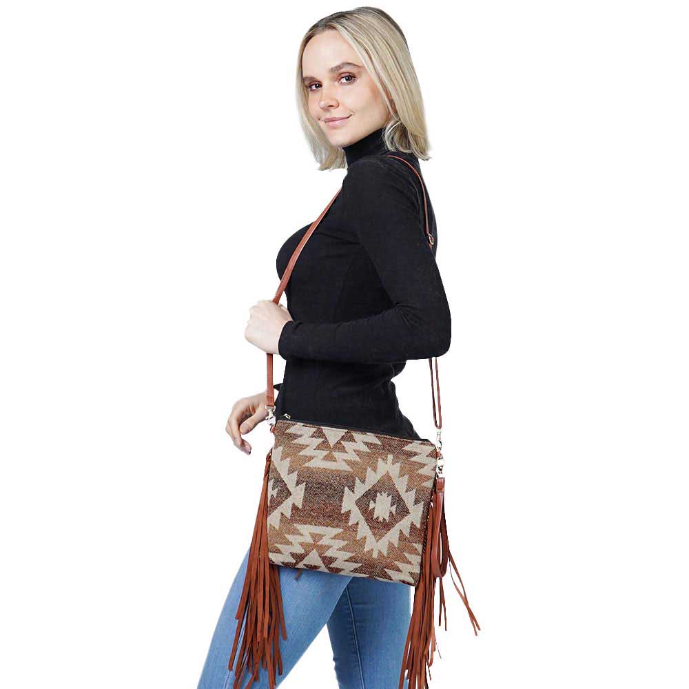 Western Pattern Tassel Crossbody Clutch Bag - Image 3